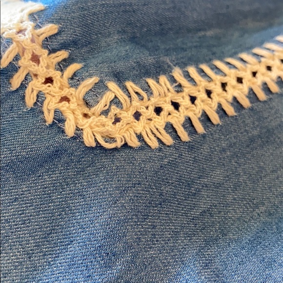 Lush Tank - Picture 4 of 4